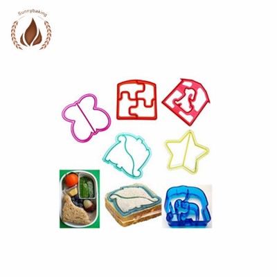 2019  Dolphin shape PP plastic pastry sandwich cutter set for kids sandwich cutter set